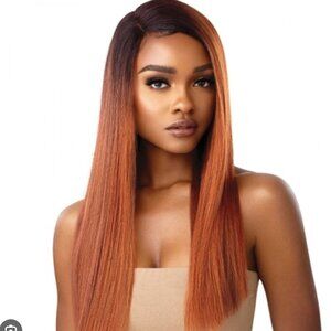 NEW Dark Ginger and CopperFace Framing Split Dye Wig - Blunt Cut Swiss Lace